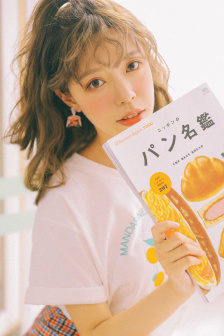 年轻女教师6